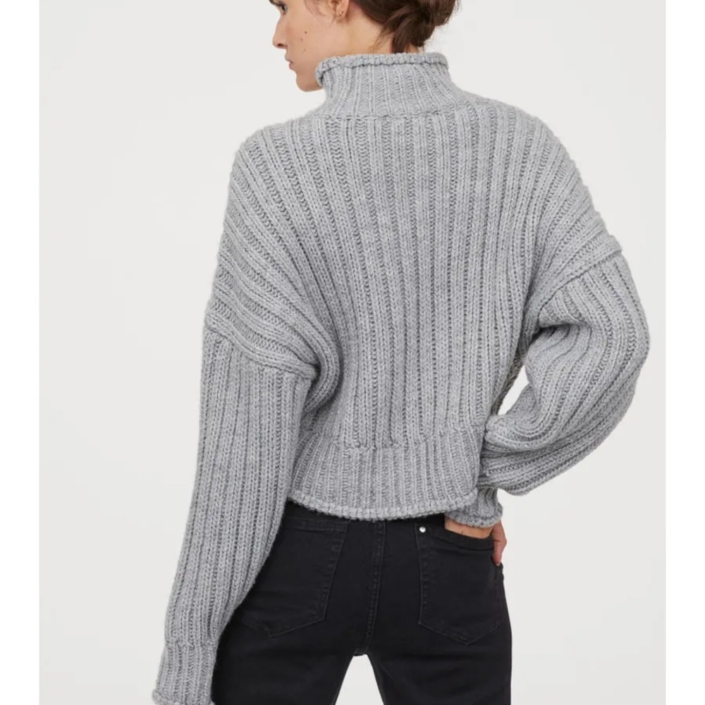 H&M Ribbed Turtleneck Sweater - Picture 3 of 6